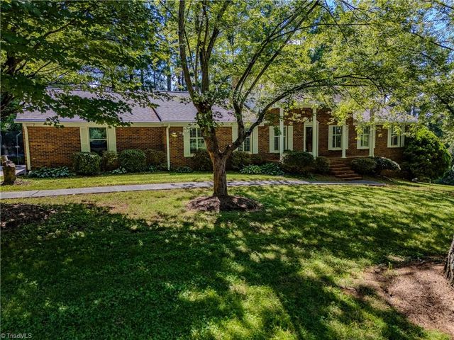 2160 Margaret Drive, Mount Airy, NC 27030