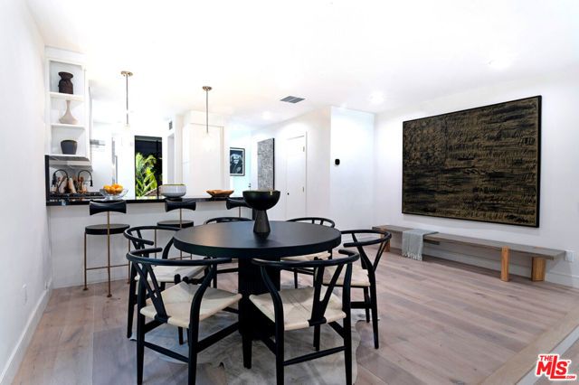 1033 Carol Drive T13, West Hollywood, CA 90069