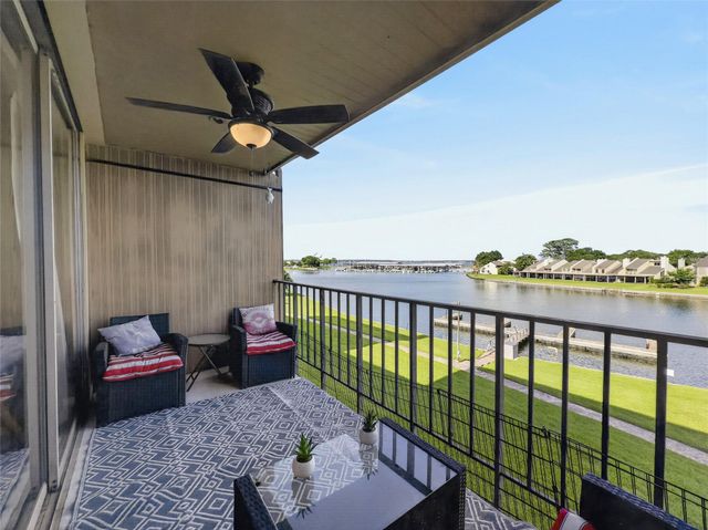 12600 Melville Drive 328B, Montgomery, TX 77356