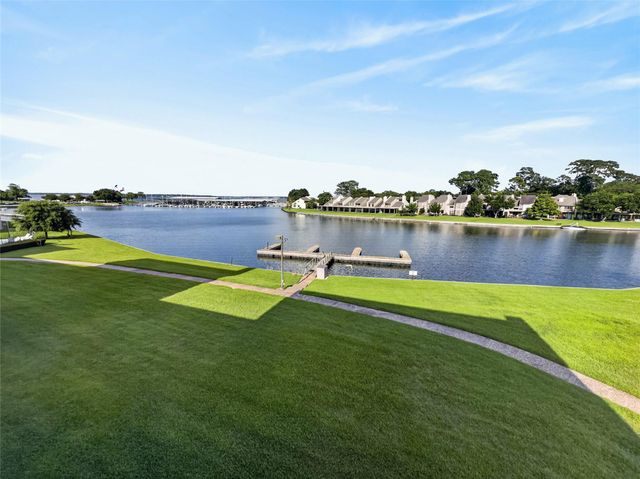 12600 Melville Drive 328B, Montgomery, TX 77356