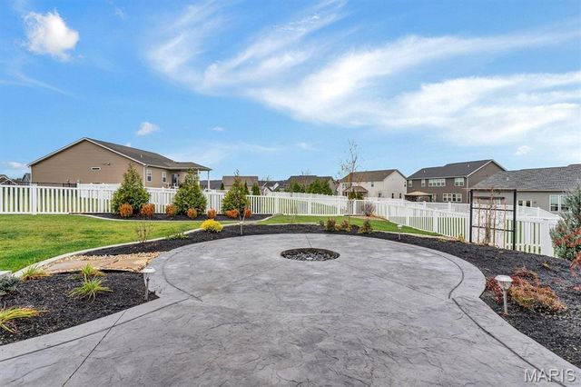 2043 Windswept Farms Drive, Eureka, MO 63025