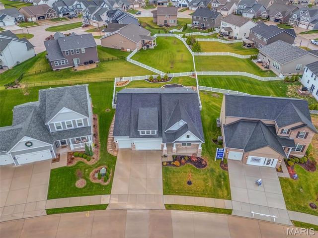 2043 Windswept Farms Drive, Eureka, MO 63025