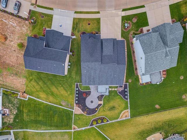 2043 Windswept Farms Drive, Eureka, MO 63025