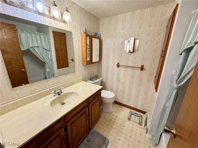 418 Hamilton Avenue NE, Massillon, OH 44646