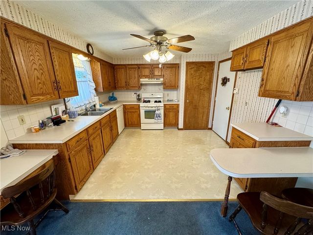 418 Hamilton Avenue NE, Massillon, OH 44646