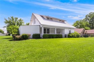 419 Cleveland Street, Prairie Grove, AR 72753