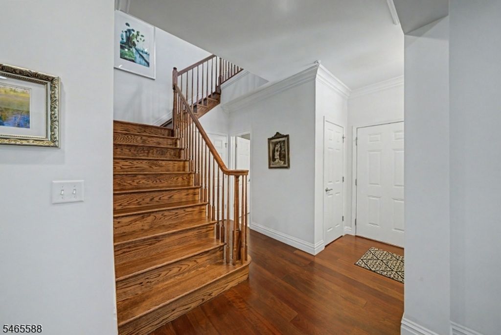 25 Mc Nish Way, West Caldwell Twp., NJ 07006 — photo 4