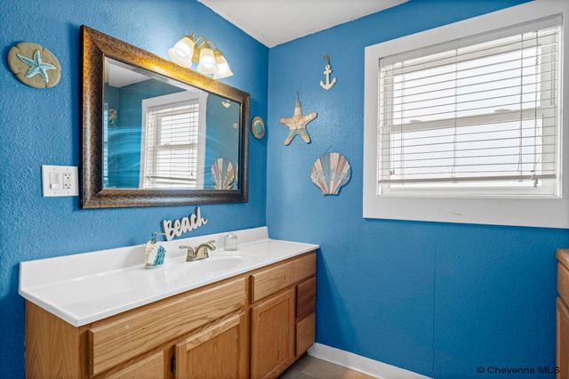 1518 E 14TH ST, Cheyenne, WY 82001