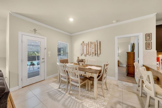 502 Royal Oaks Lane, Oak Point, TX 75068