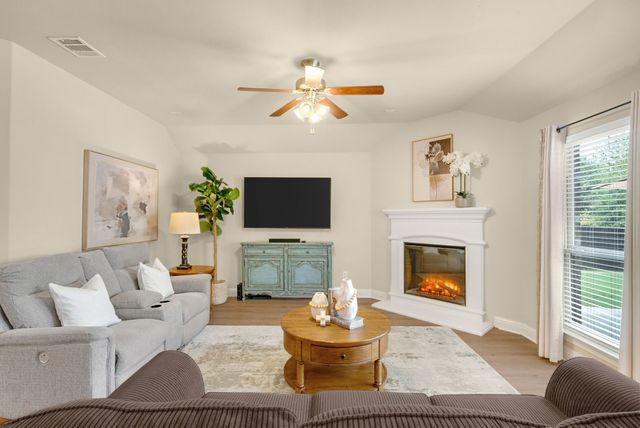 502 Royal Oaks Lane, Oak Point, TX 75068