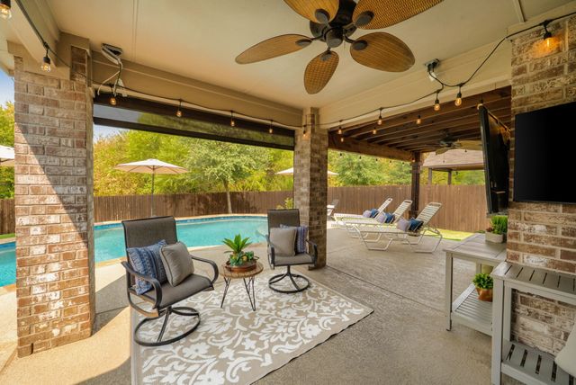 502 Royal Oaks Lane, Oak Point, TX 75068