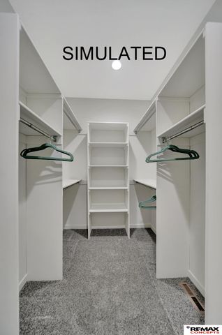 10325 S 77th Street, Lincoln, NE 68526