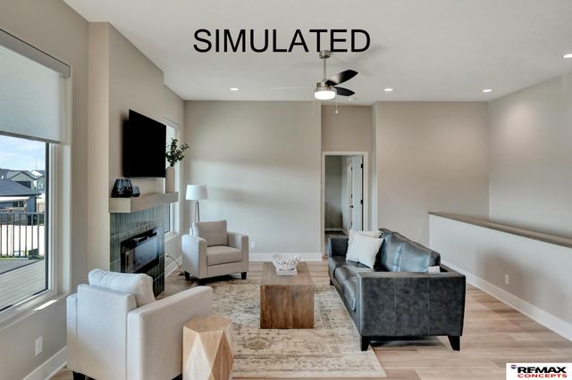 10325 S 77th Street, Lincoln, NE 68526