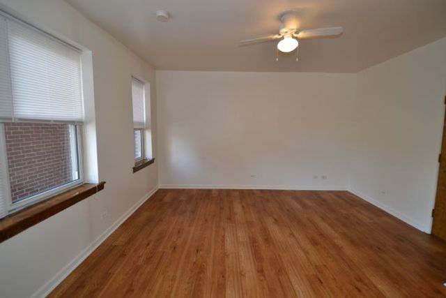 4241 N KENMORE Avenue 207, Chicago, IL 60613