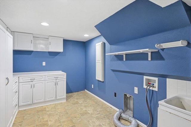 2607 N Crestline St, Spokane, WA 99207