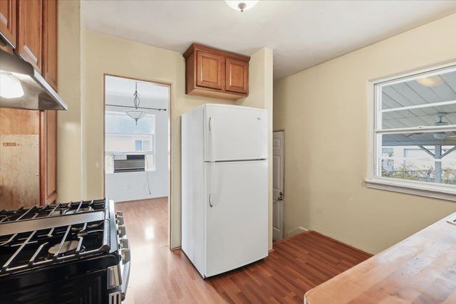 2607 N Crestline St, Spokane, WA 99207