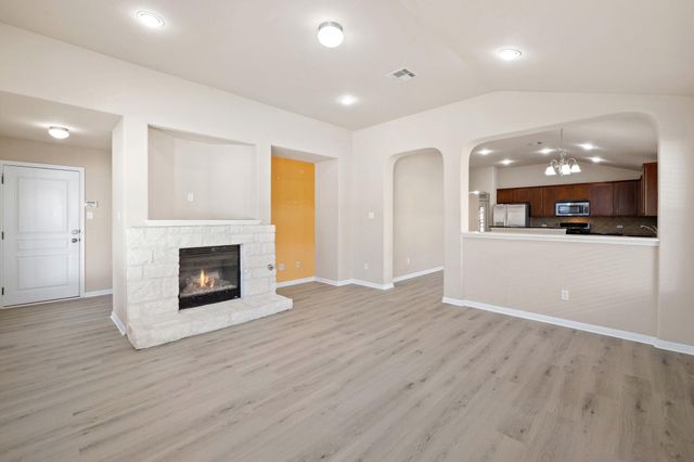 1900 Main ST, Cedar Park, TX 78613