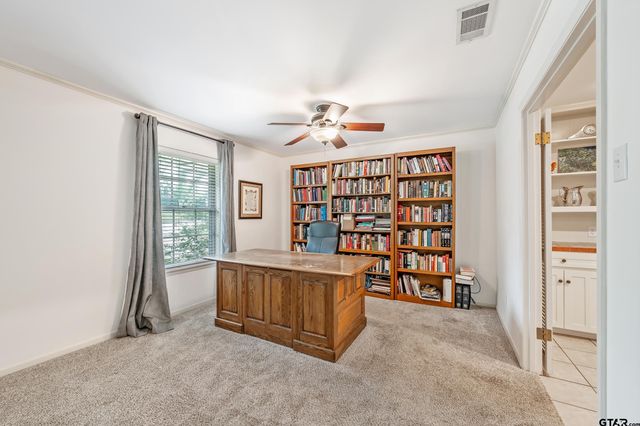 2220 Pollard Dr, Tyler, TX 75701