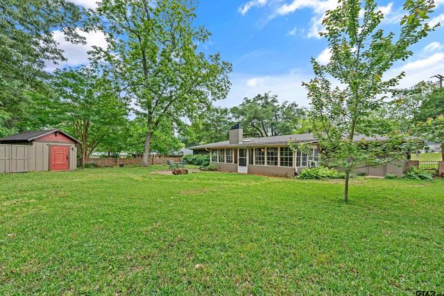 2220 Pollard Dr, Tyler, TX 75701