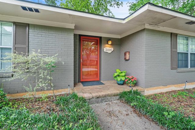 2220 Pollard Dr, Tyler, TX 75701