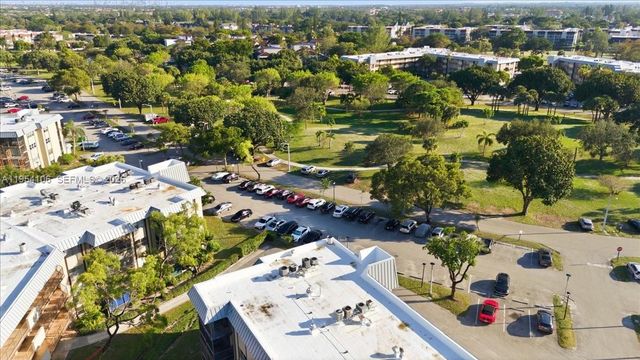 6101 N Falls Cir Drive 309, Lauderhill, FL 33319