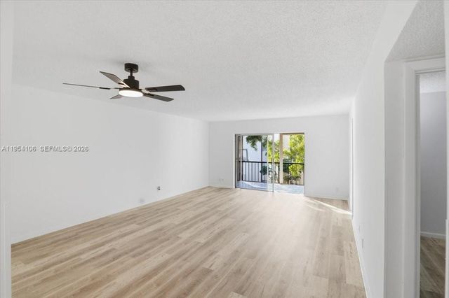 6101 N Falls Cir Drive 309, Lauderhill, FL 33319