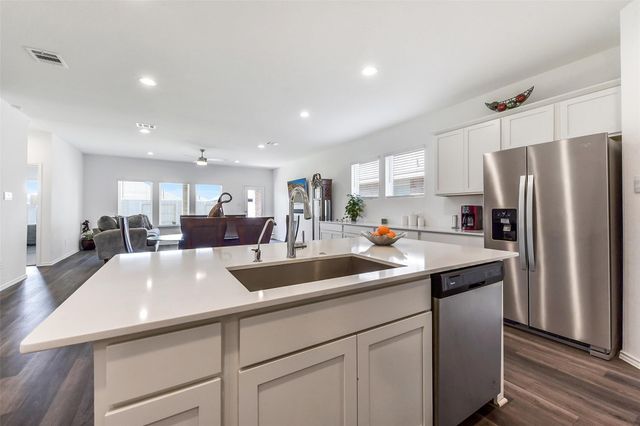 4985 Blue Beetle Ridge Drive, Katy, TX 77493