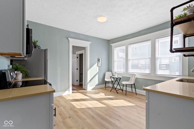 17 Parkview Avenue, Indianapolis, IN 46201