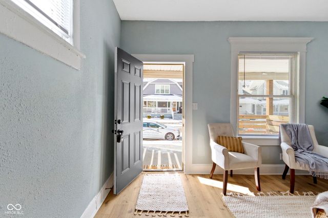 17 Parkview Avenue, Indianapolis, IN 46201