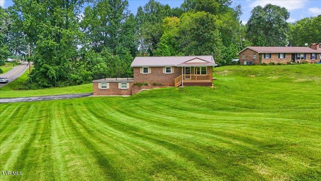 202 Forrest Drive, Jonesborough, TN 37659