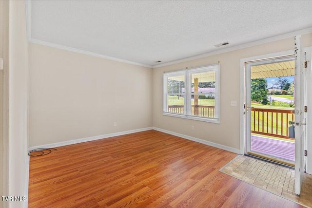 202 Forrest Drive, Jonesborough, TN 37659