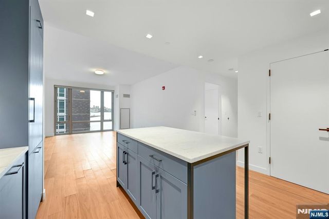 2 Shore Lane 408, Jersey City, NJ 07310