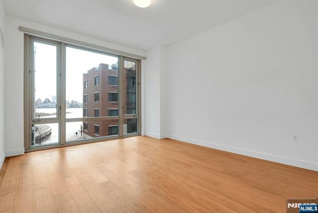 2 Shore Lane 408, Jersey City, NJ 07310