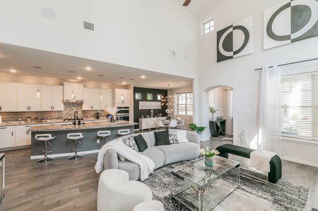 2061 Miramar Drive, Little Elm, TX 75068