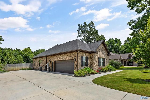 25057 Drawbaugh Road, Athens, AL 35613