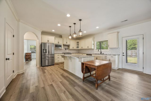 25057 Drawbaugh Road, Athens, AL 35613