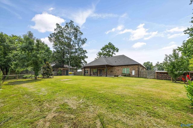 25057 Drawbaugh Road, Athens, AL 35613