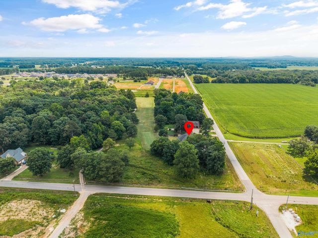 25057 Drawbaugh Road, Athens, AL 35613
