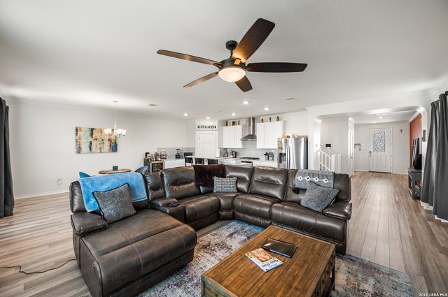 5205 NATURE PATH, Marion, TX 78124