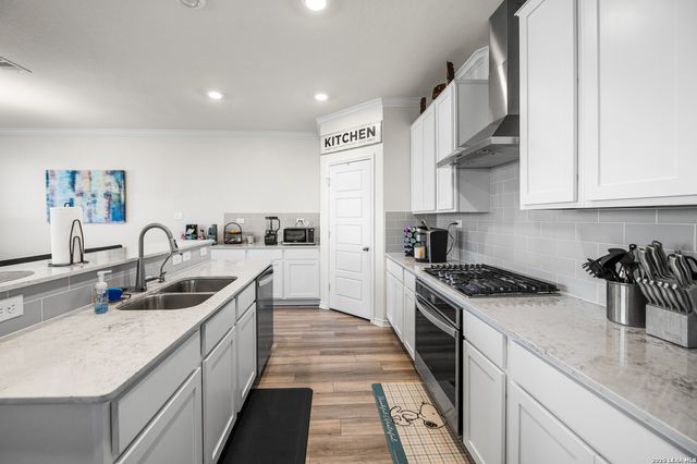 5205 NATURE PATH, Marion, TX 78124