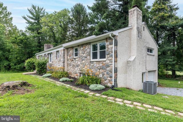 219 STONEY RUN RD, Spring City, PA 19475