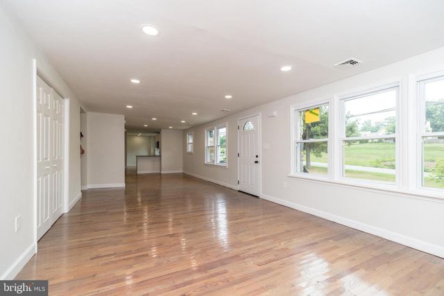 219 STONEY RUN RD, Spring City, PA 19475
