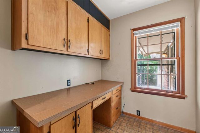 3294 Old Jonesboro Road, Hapeville, GA 30354