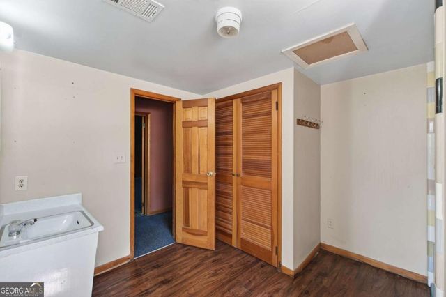3294 Old Jonesboro Road, Hapeville, GA 30354