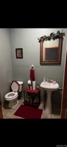 2481 S Pointer Road, Pine Bluff, AR 71601