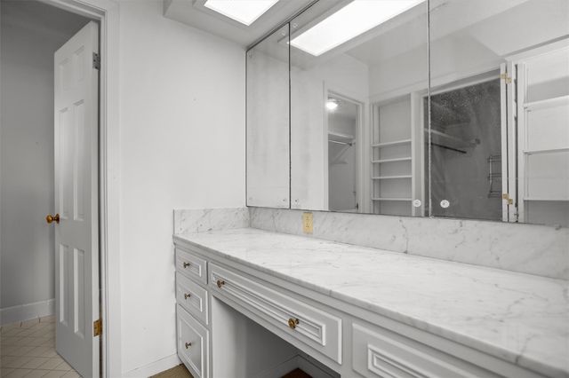 900 Wildbriar Drive, Lufkin, TX 75904