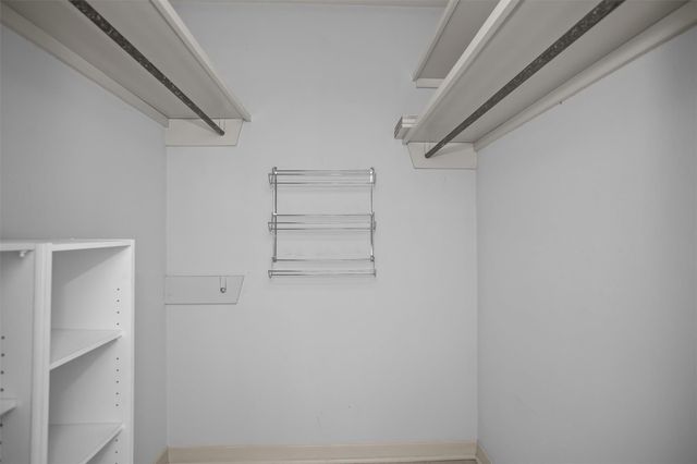 900 Wildbriar Drive, Lufkin, TX 75904