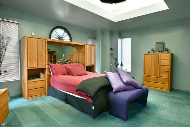 545 Thomas Lane, Girard, OH 44420