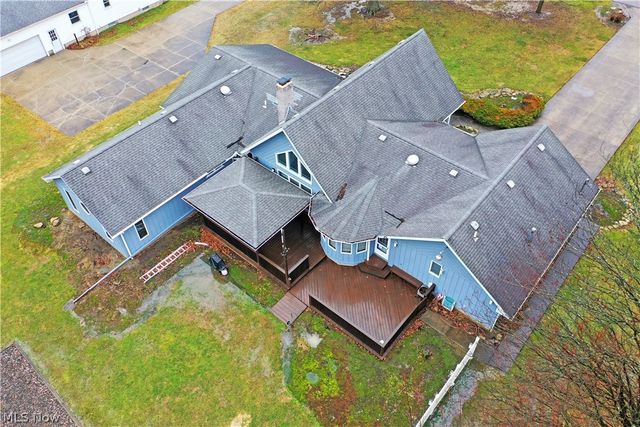 545 Thomas Lane, Girard, OH 44420