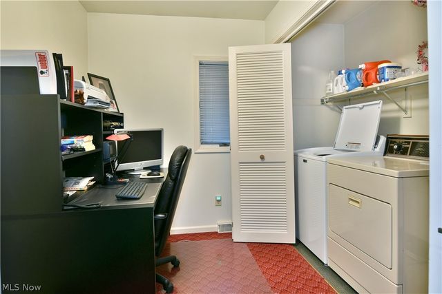 545 Thomas Lane, Girard, OH 44420